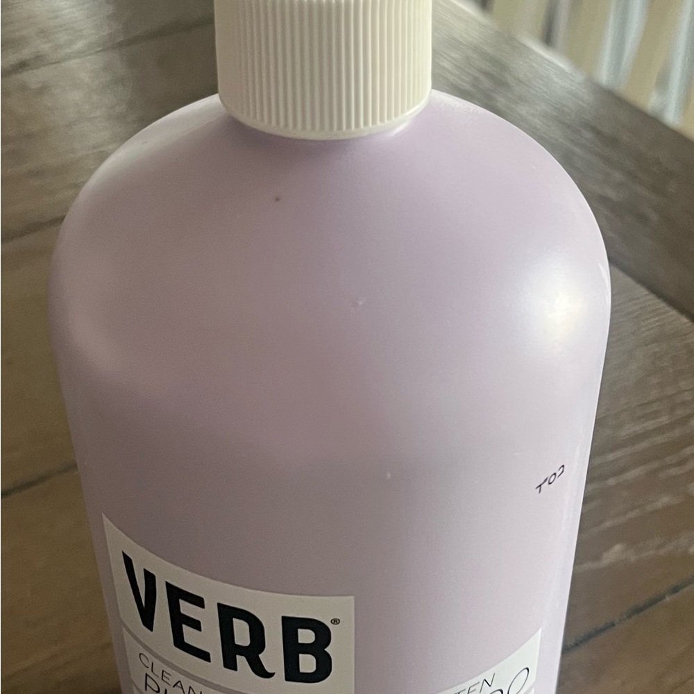Purple Shampoo for Women - Picture 3 of 3